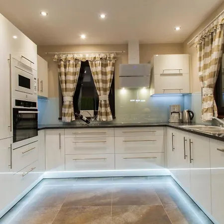 Quality House - Cisza Nad Dolina 펜션 자코파네